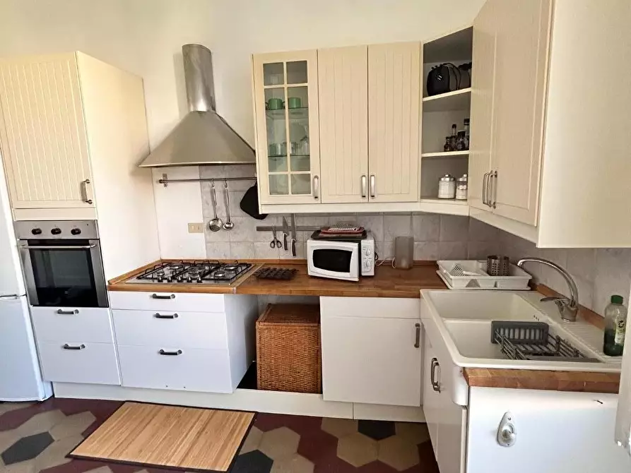 Immagine 23 di Appartamento in affitto  a Pisa