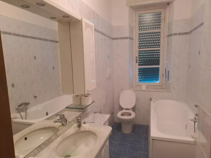 Immagine 3 di Appartamento in vendita  a Pisa