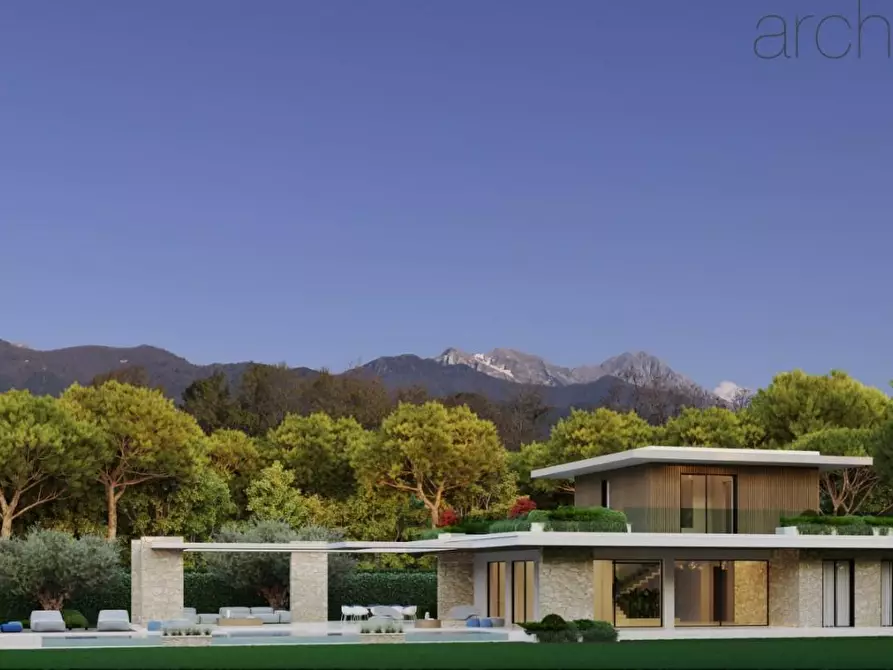 Immagine 7 di Villa in vendita  a Forte Dei Marmi