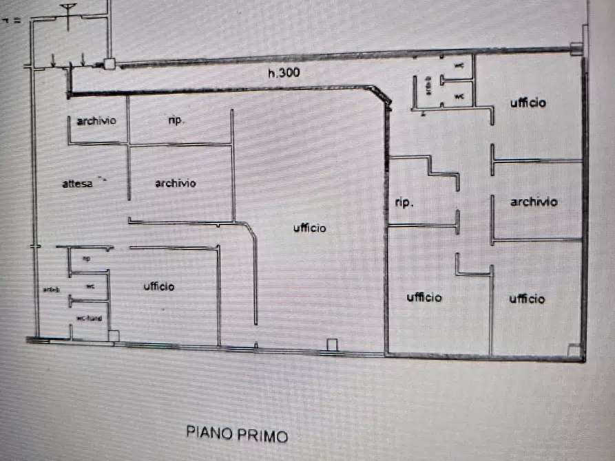 Immagine 13 di Ufficio in vendita  a Colle Di Val D'elsa