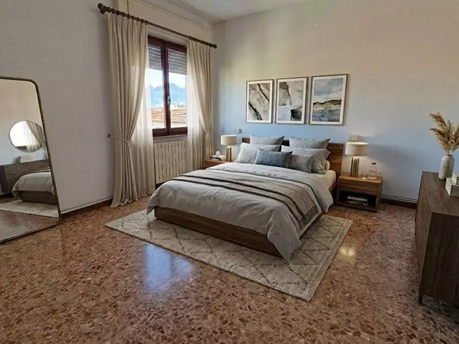 Immagine 14 di Appartamento in vendita  a Carrara