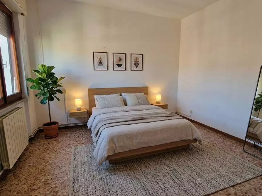 Immagine 15 di Appartamento in vendita  a Carrara