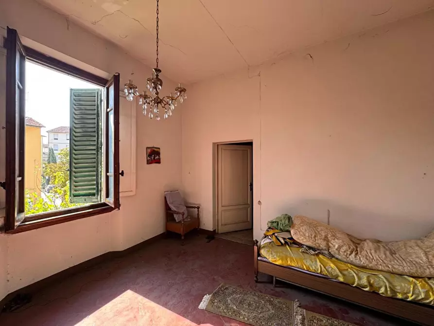 Immagine 17 di Villa in vendita  a Castelfiorentino