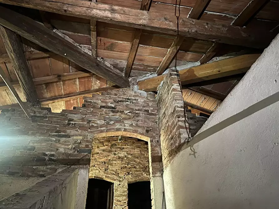 Immagine 5 di Villa in vendita  a Castelfiorentino