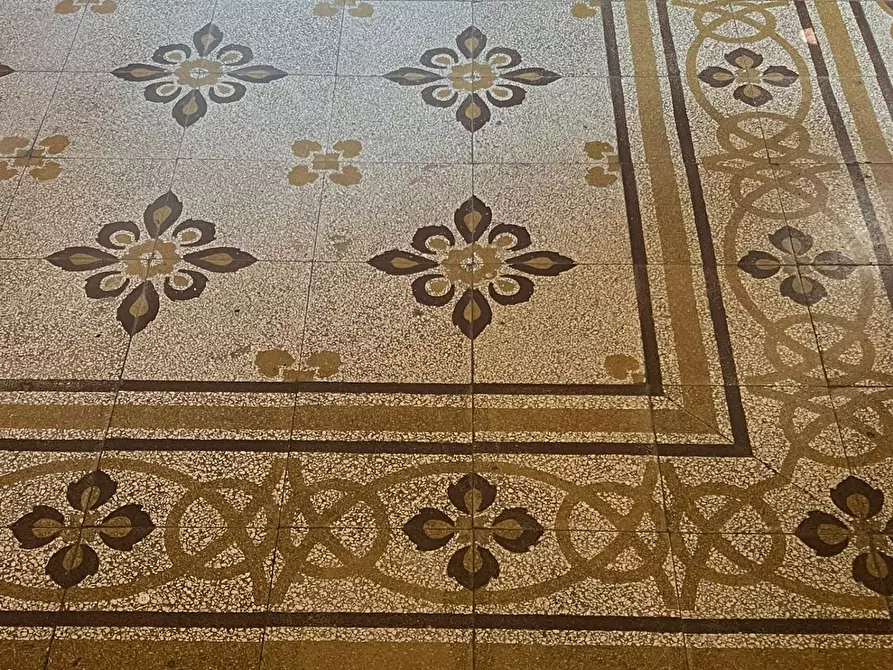 Immagine 29 di Villa in vendita  a Castelfiorentino