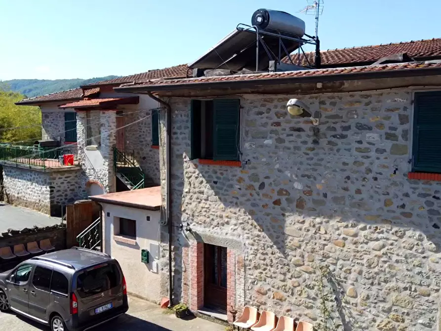 Immagine 10 di Agriturismo in vendita  a Fivizzano