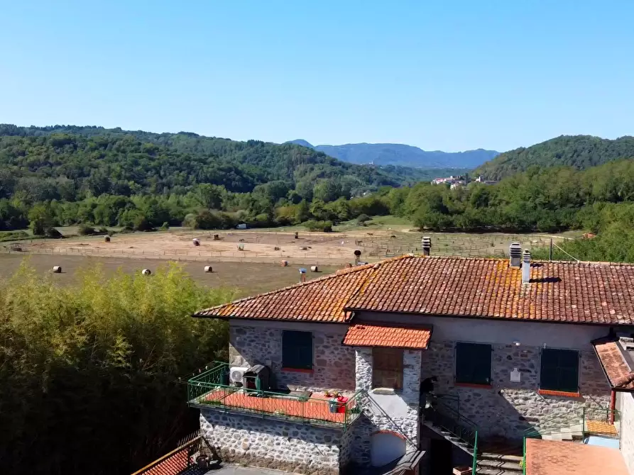 Immagine 7 di Agriturismo in vendita  a Fivizzano