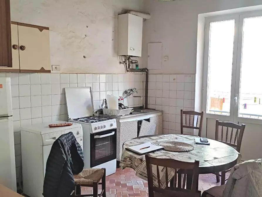 Immagine 2 di Appartamento in vendita  a Pisa