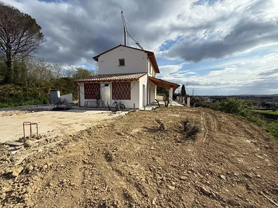 Immagine 6 di Villa in vendita  a Santa Maria A Monte