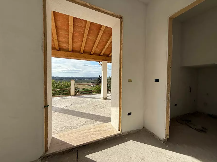 Immagine 47 di Villa in vendita  a Santa Maria A Monte