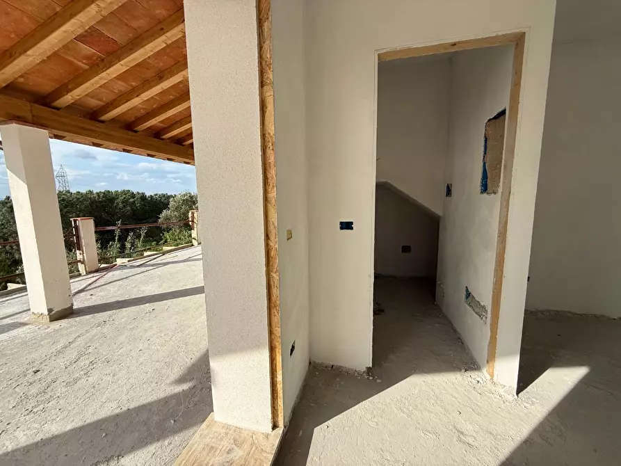 Immagine 44 di Villa in vendita  a Santa Maria A Monte