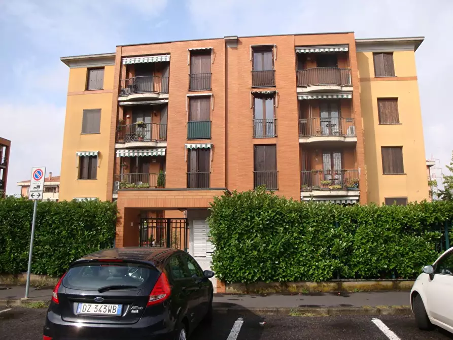 Immagine 1 di Appartamento in vendita  a Cernusco Sul Naviglio