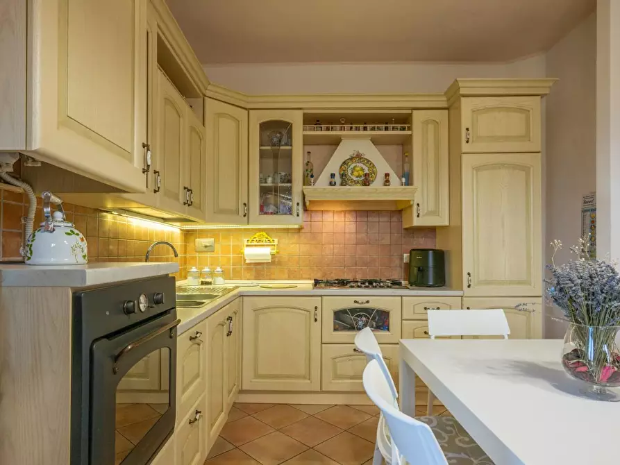 Immagine 7 di Appartamento in vendita  a Vicopisano