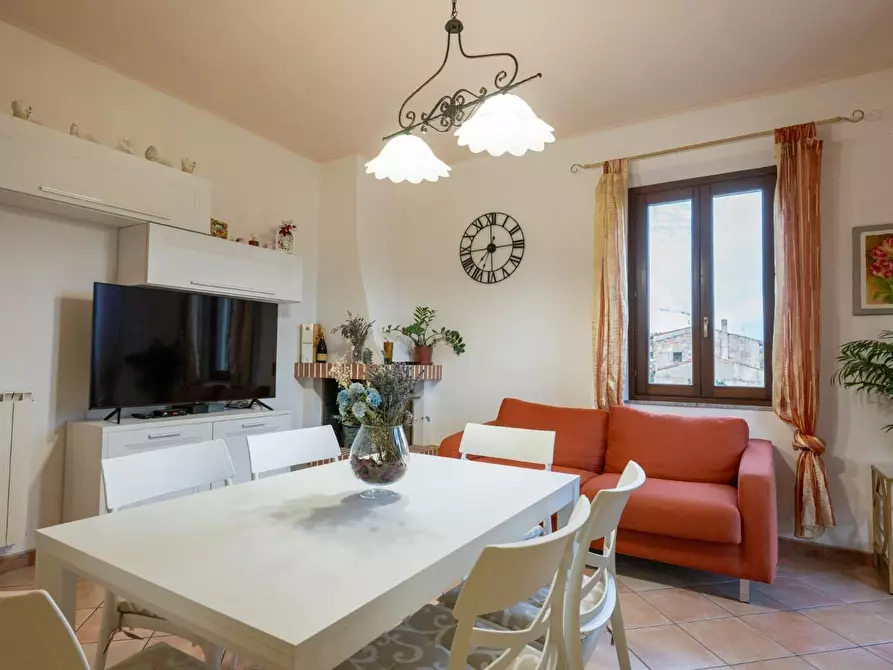 Immagine 2 di Appartamento in vendita  a Vicopisano