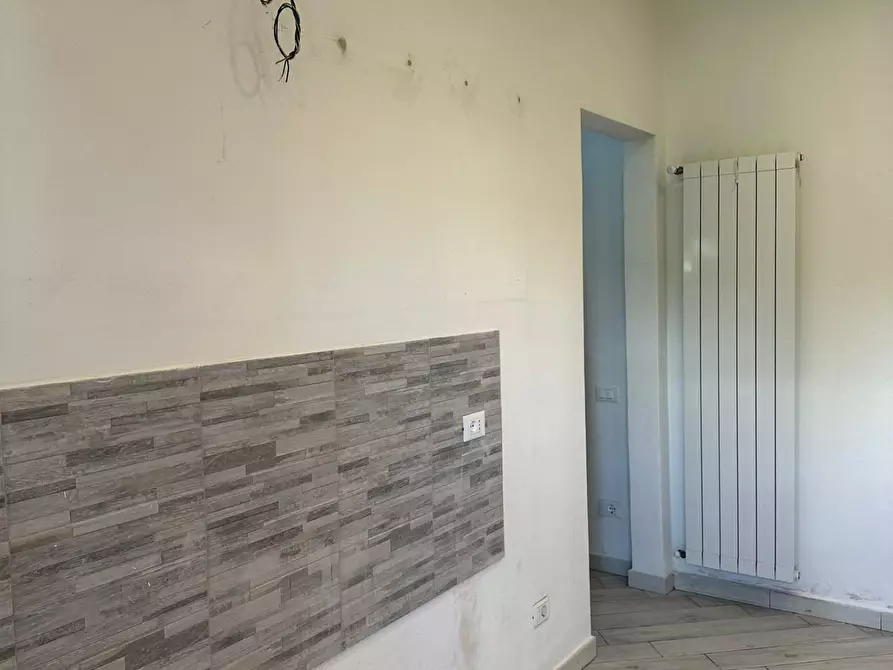 Immagine 2 di Porzione di casa in affitto  a Carrara