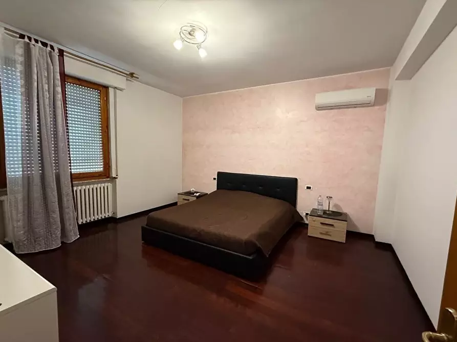 Immagine 9 di Mansarda in vendita  a Certaldo