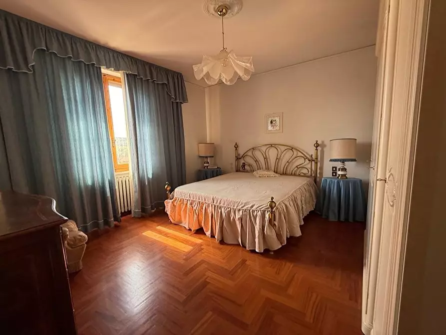 Immagine 8 di Mansarda in vendita  a Certaldo