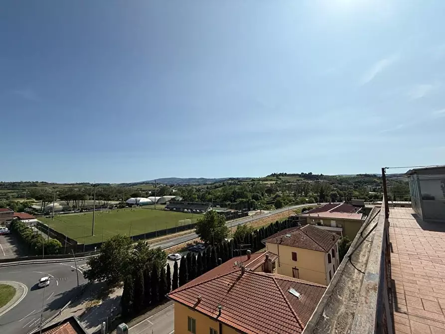 Immagine 17 di Mansarda in vendita  a Certaldo