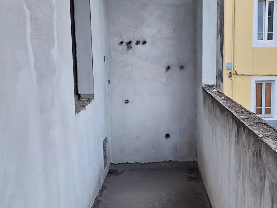 Immagine 3 di Appartamento in vendita  a Lucca