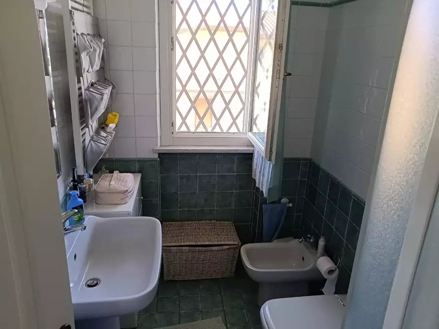 Immagine 18 di Casa quadrifamiliare in vendita  a Massa