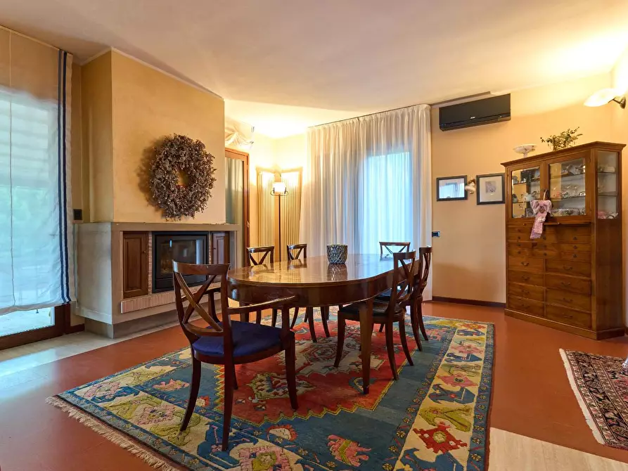 Immagine 1 di Villa in vendita  a San Miniato