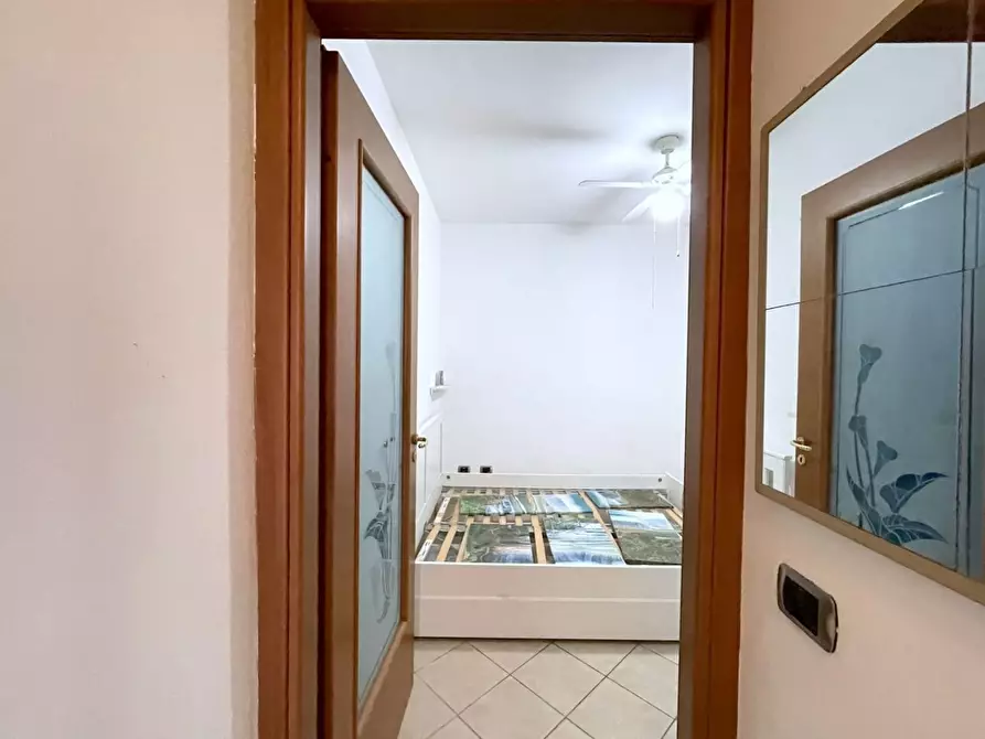 Immagine 17 di Villa in vendita  a Massarosa