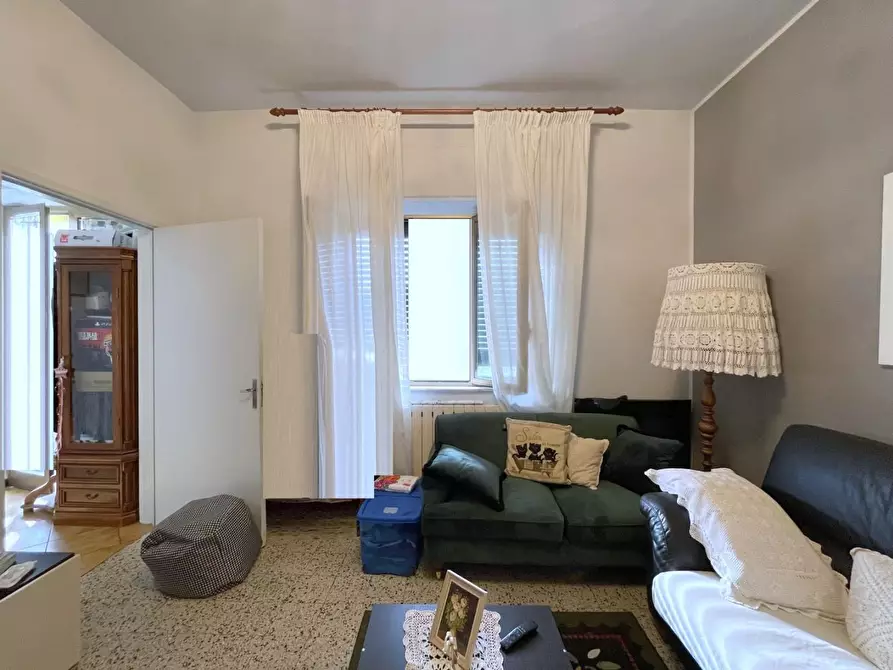 Immagine 34 di Villa in vendita  a Massarosa