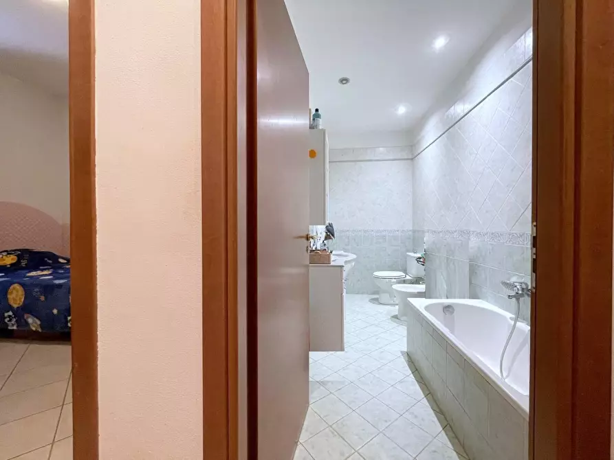 Immagine 26 di Villa in vendita  a Massarosa