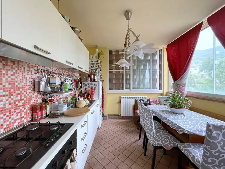 Immagine 30 di Villa in vendita  a Massarosa