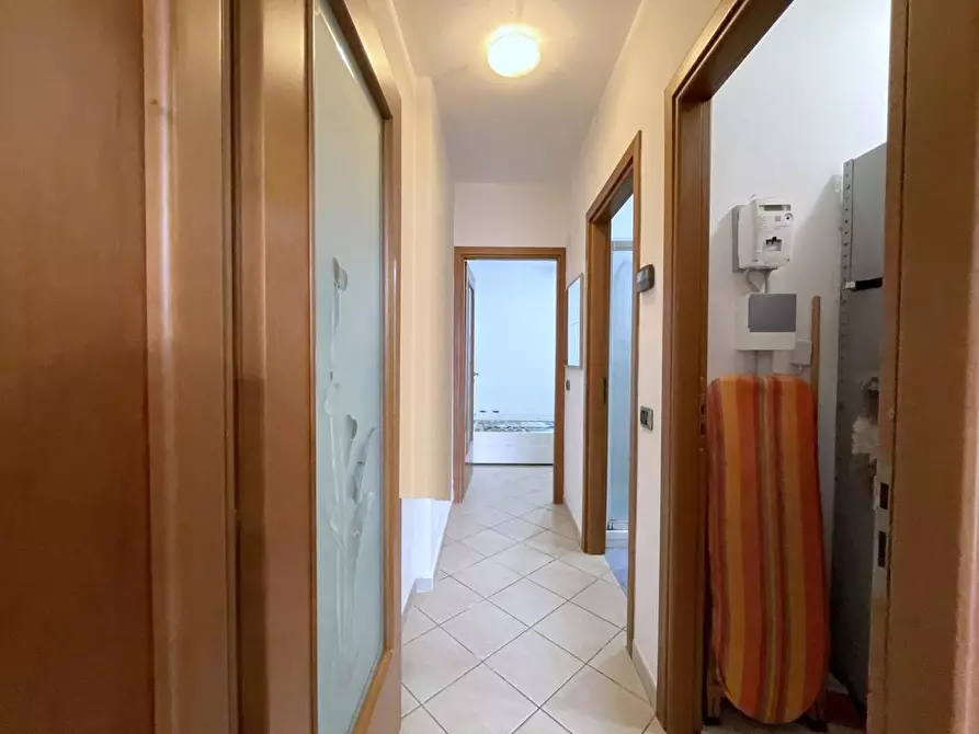 Immagine 12 di Villa in vendita  a Massarosa