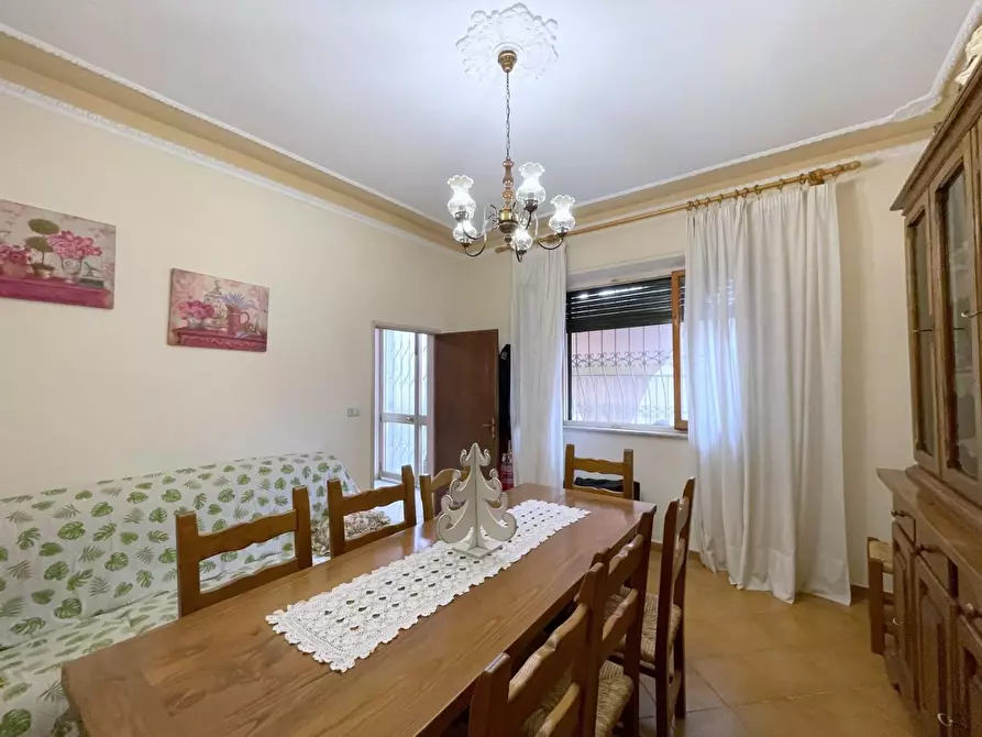 Immagine 4 di Villa in vendita  a Massarosa