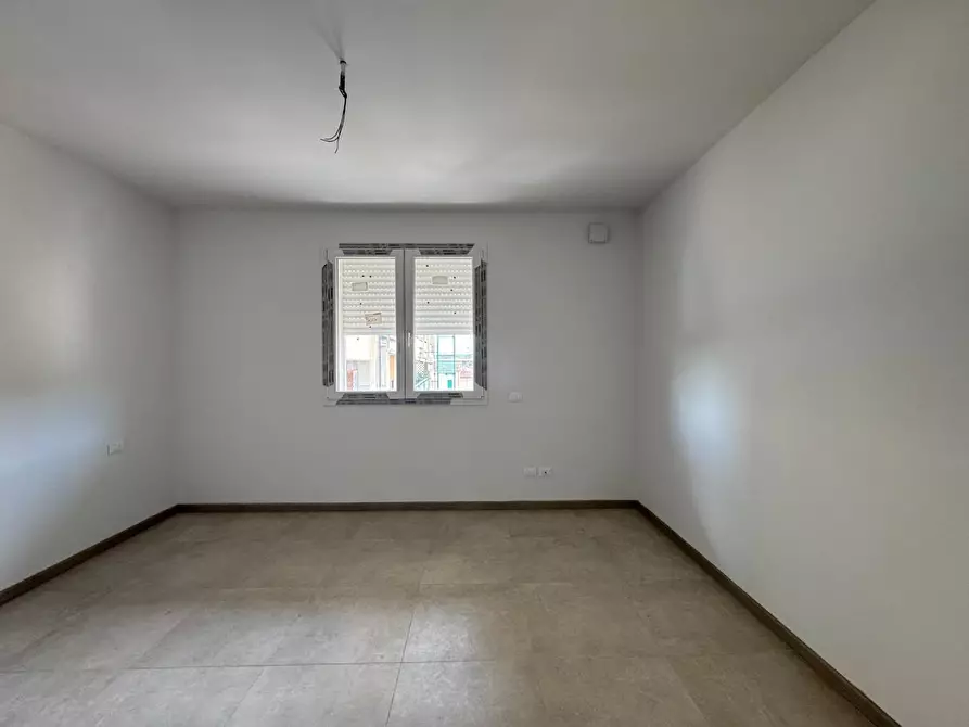 Immagine 36 di Appartamento in vendita  a Capraia E Limite