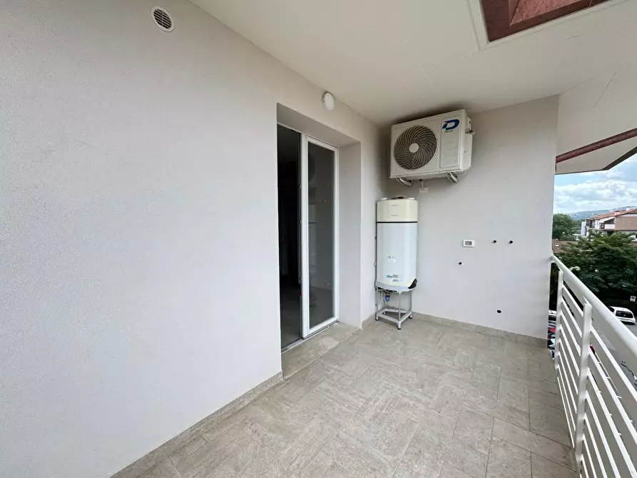 Immagine 6 di Appartamento in vendita  a Capraia E Limite