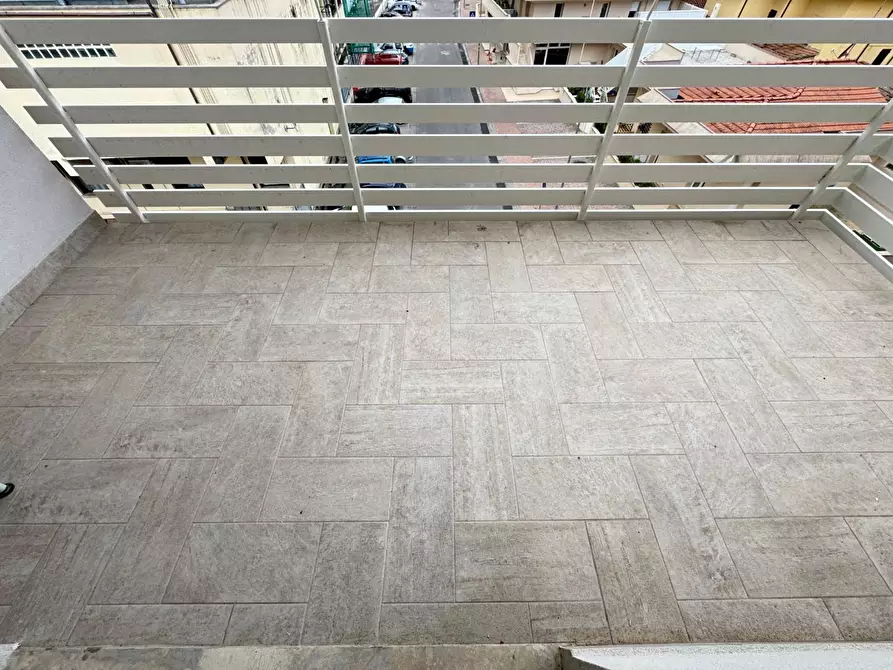 Immagine 5 di Appartamento in vendita  a Capraia E Limite