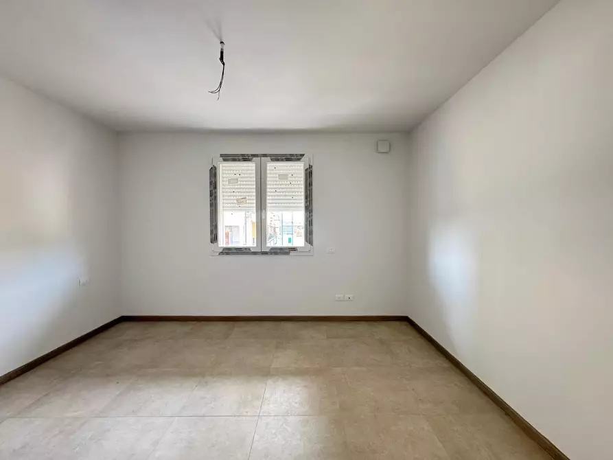 Immagine 23 di Appartamento in vendita  a Capraia E Limite