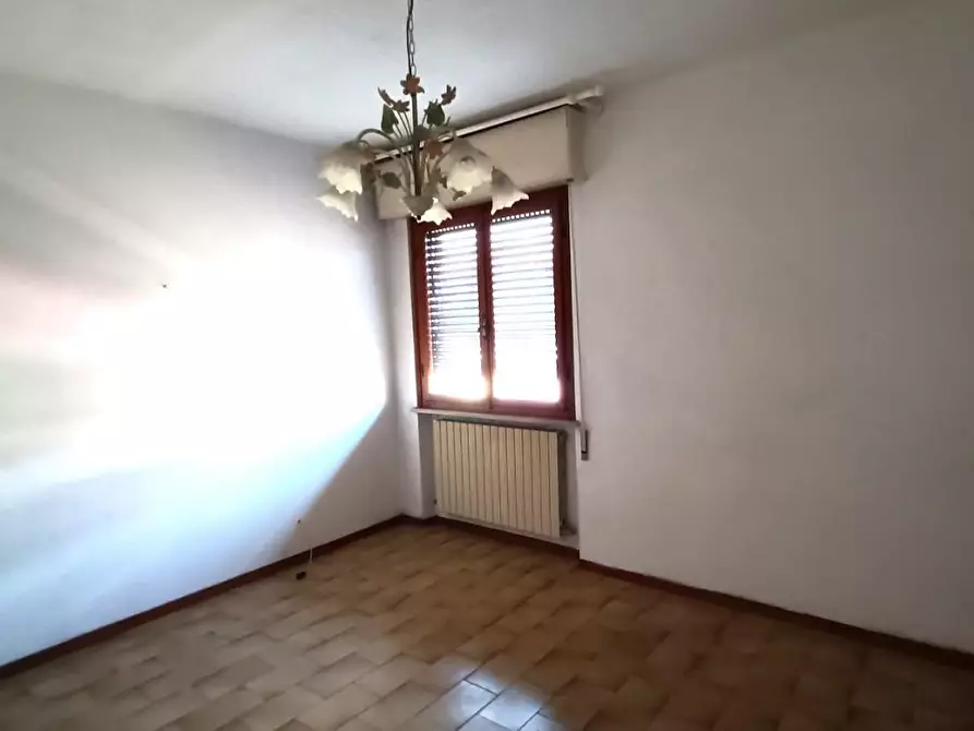 Immagine 10 di Appartamento in vendita  a Vecchiano