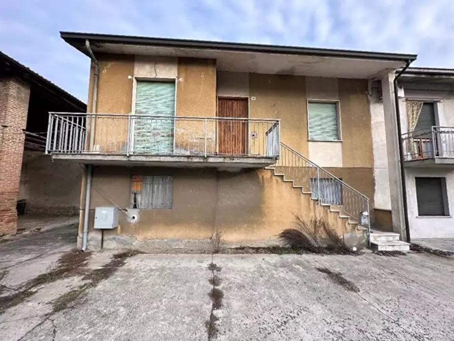 Immagine 2 di Appartamento in vendita  a Casatisma