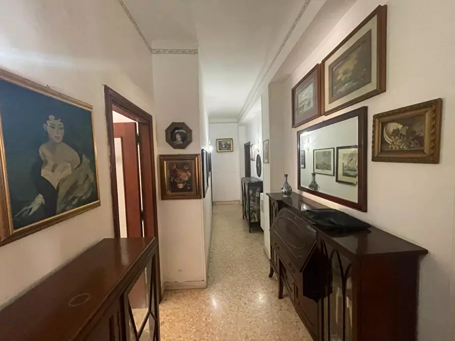 Immagine 7 di Appartamento in vendita  a Taranto