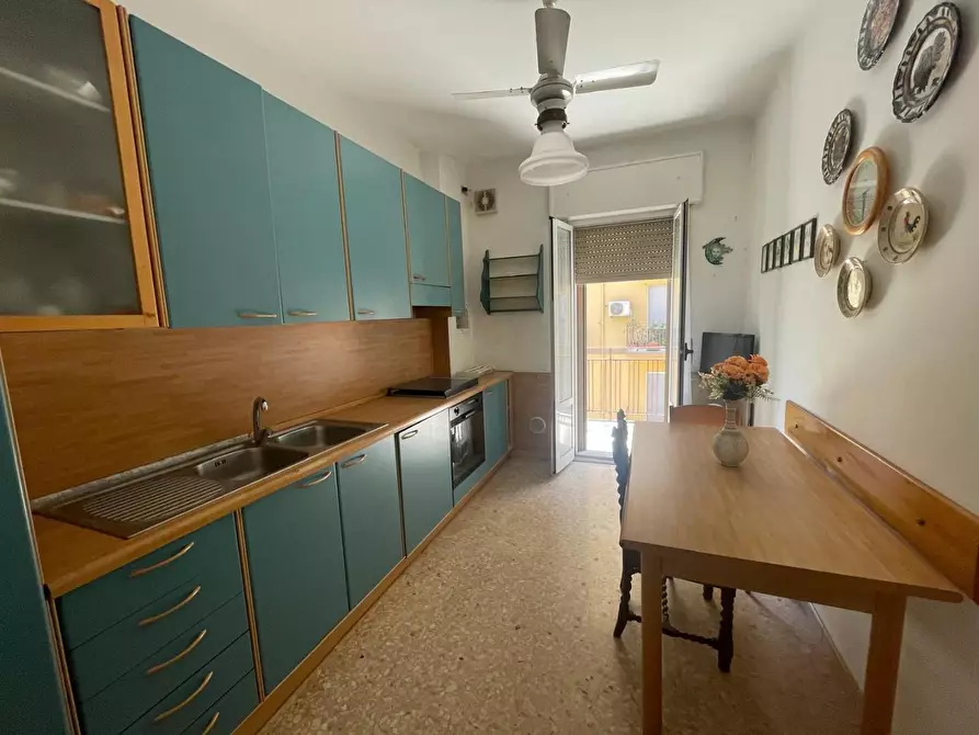 Immagine 14 di Appartamento in vendita  a Taranto