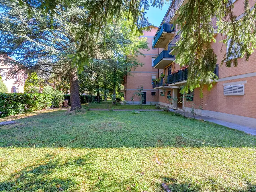 Immagine 31 di Appartamento in vendita  a Reggio Nell'emilia