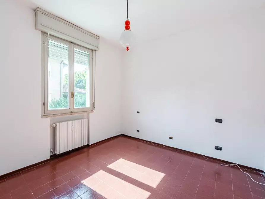 Immagine 18 di Appartamento in vendita  a Reggio Nell'emilia