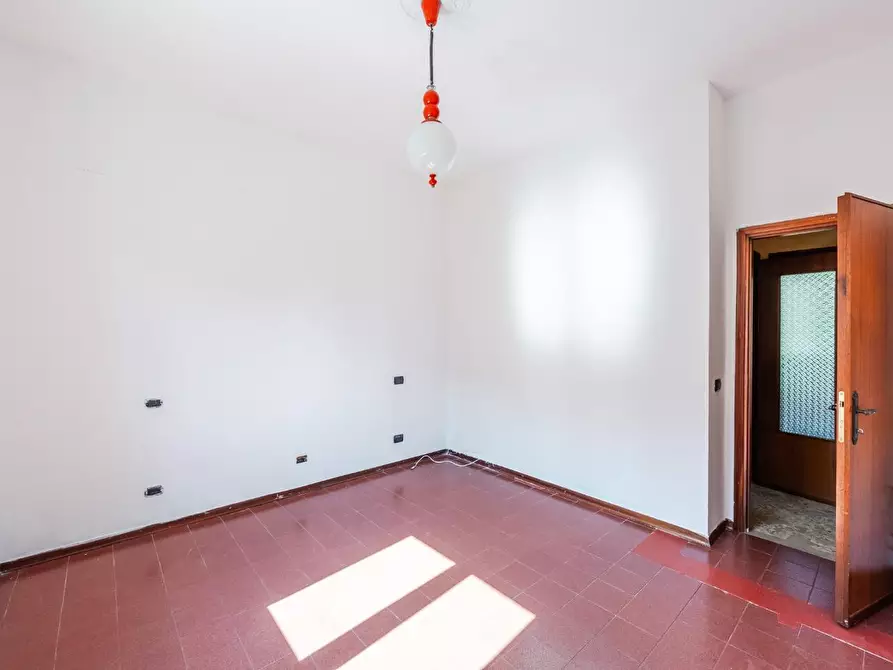 Immagine 19 di Appartamento in vendita  a Reggio Nell'emilia