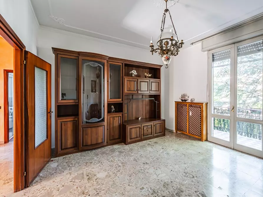 Immagine 9 di Appartamento in vendita  a Reggio Nell'emilia