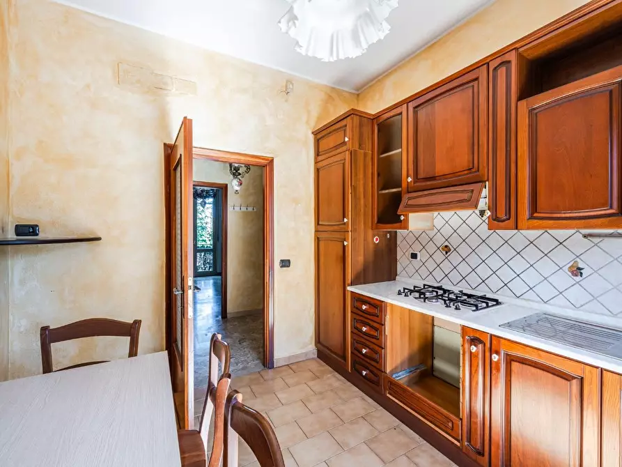 Immagine 5 di Appartamento in vendita  a Reggio Nell'emilia