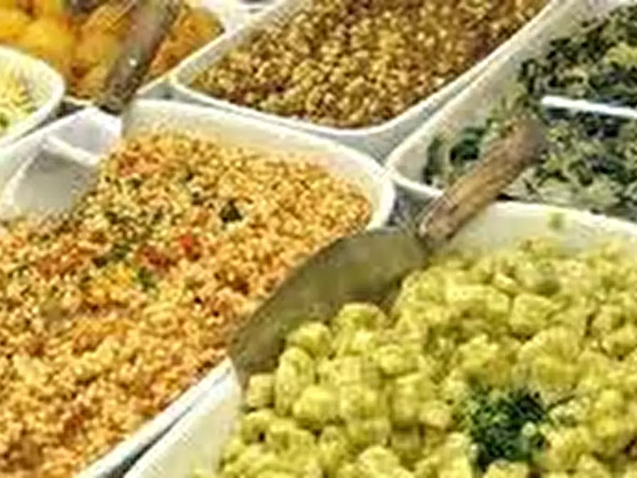 Immagine 7 di Alimentari in vendita  a Livorno