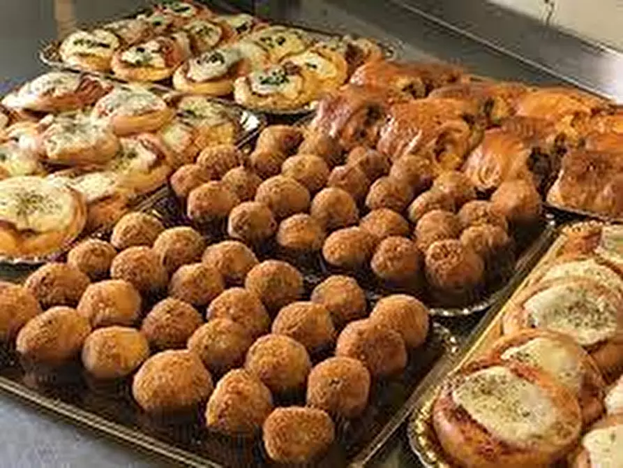 Immagine 11 di Alimentari in vendita  a Livorno