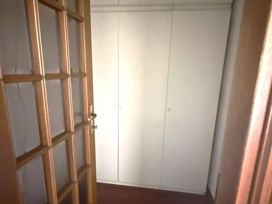 Immagine 19 di Appartamento in vendita  a Pontedera