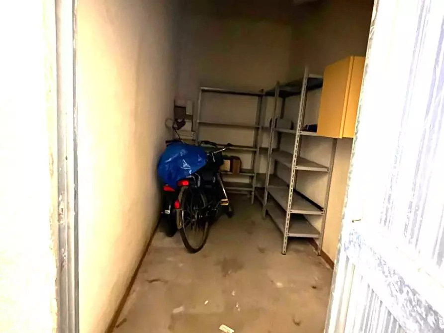 Immagine 35 di Appartamento in vendita  a Pontedera