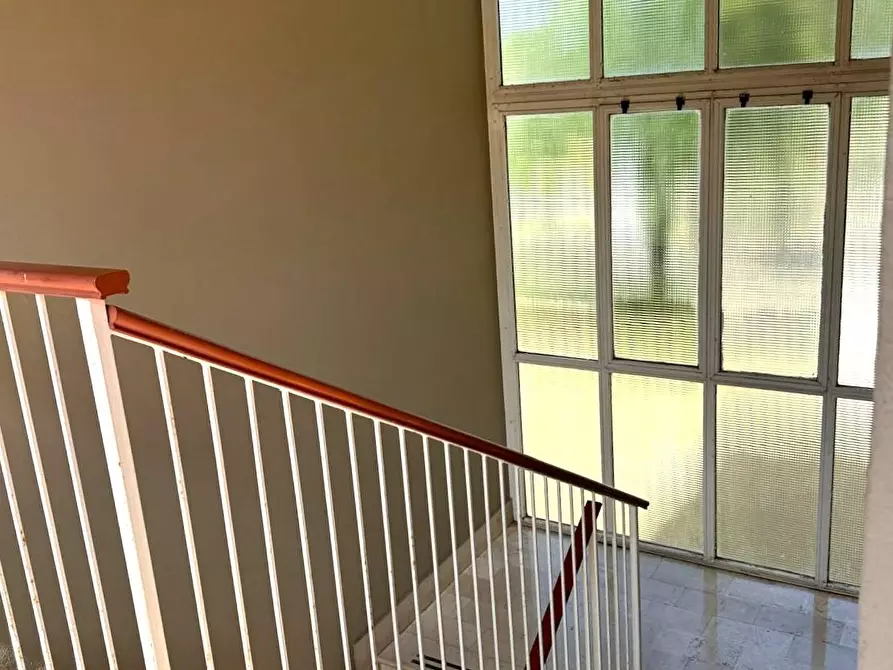 Immagine 34 di Appartamento in vendita  a Pontedera