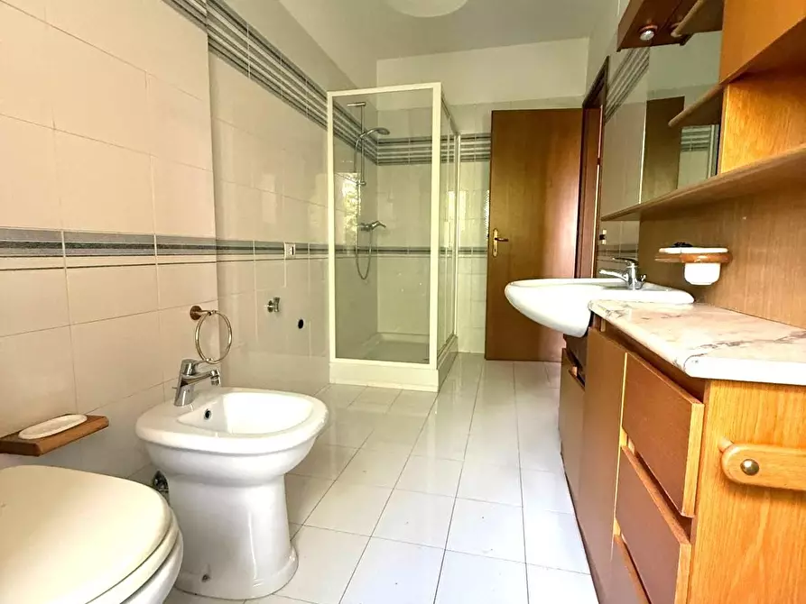 Immagine 27 di Appartamento in vendita  a Pontedera